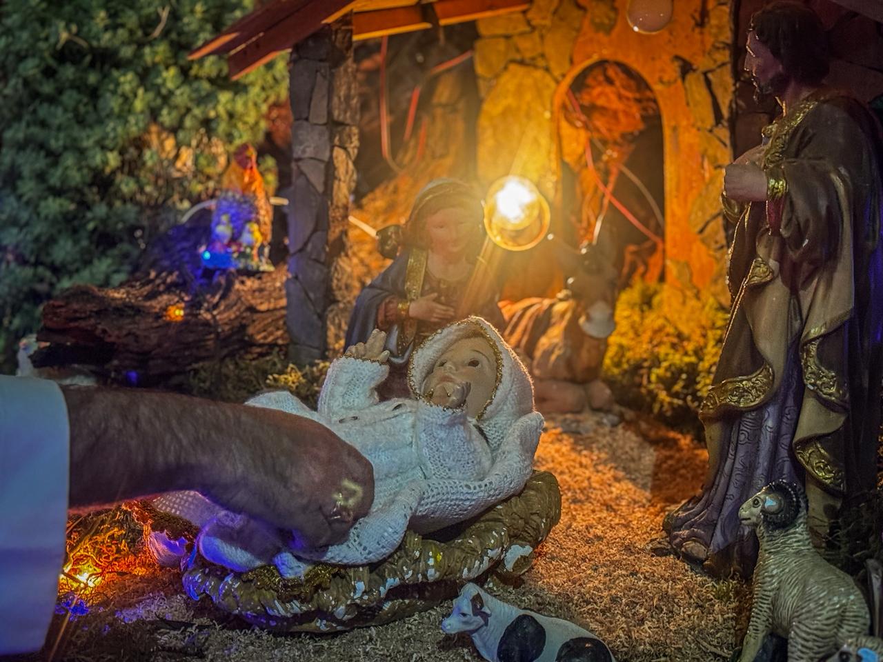 MISA DE NOCHEBUENA EN LA CATEDRAL DE HUARI: LA LUZ DE CRISTO QUE RENUEVA LA ESPERANZA